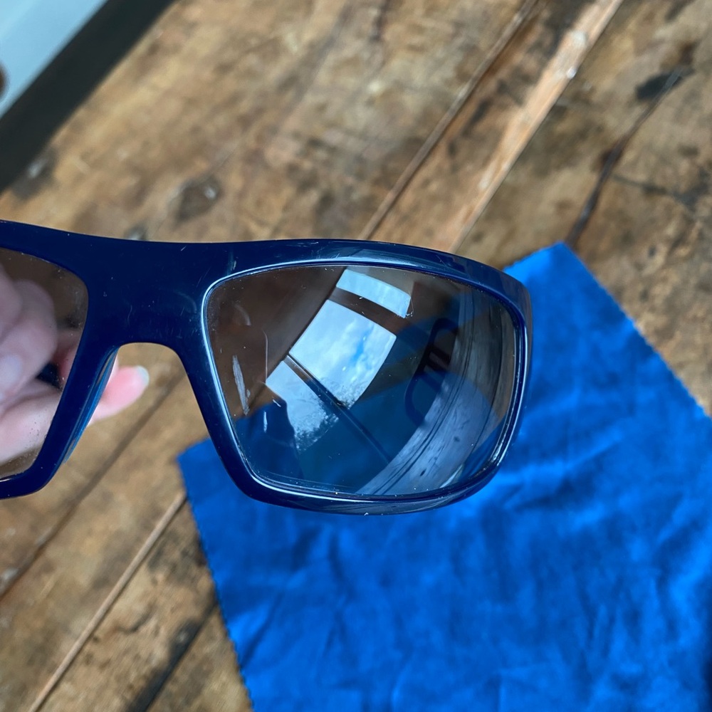 Prada VINTAGE Authentic Navy and Red Sunglasses - Picture 7 of 9